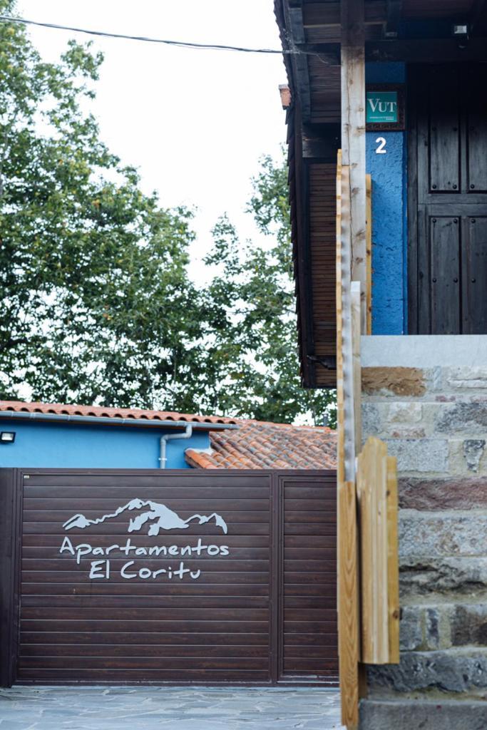 Apartamentos El Coritu Nieda Exteriér fotografie