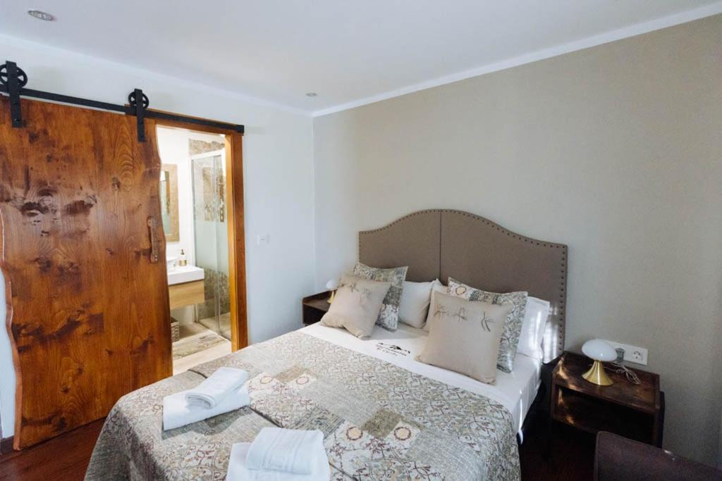 Apartamentos El Coritu Nieda Exteriér fotografie